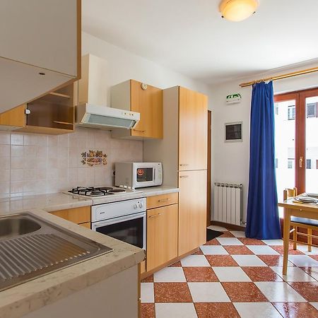 Apartments Ava Пореч Екстер'єр фото