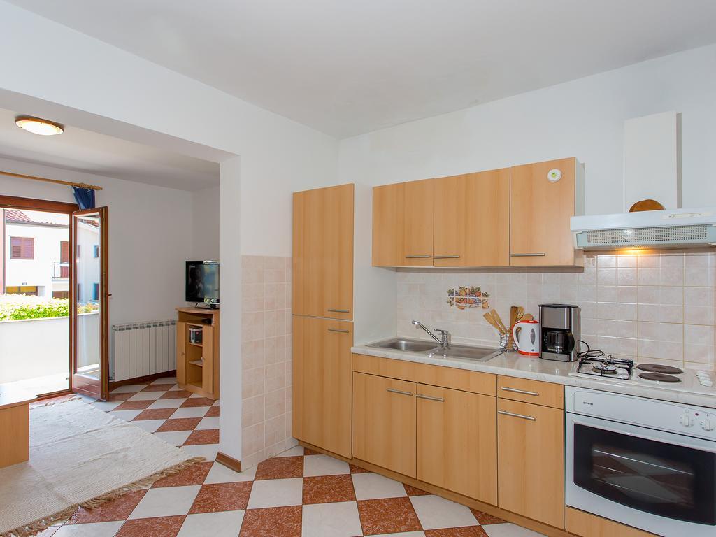 Apartments Ava Пореч Екстер'єр фото