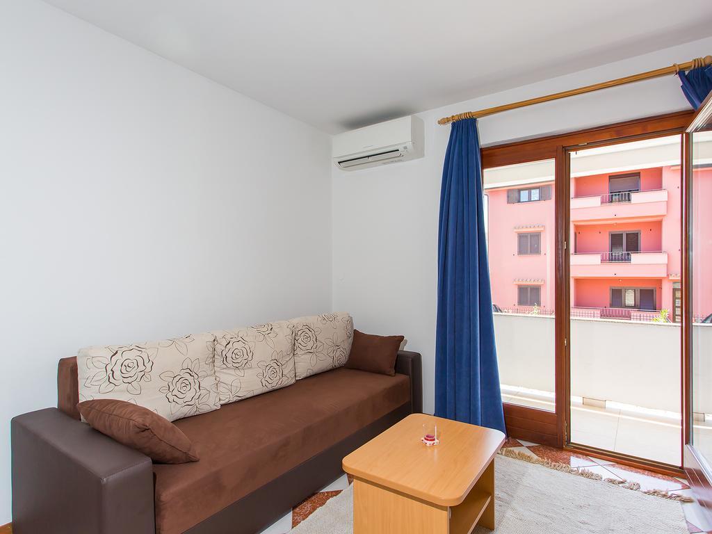 Apartments Ava Пореч Екстер'єр фото