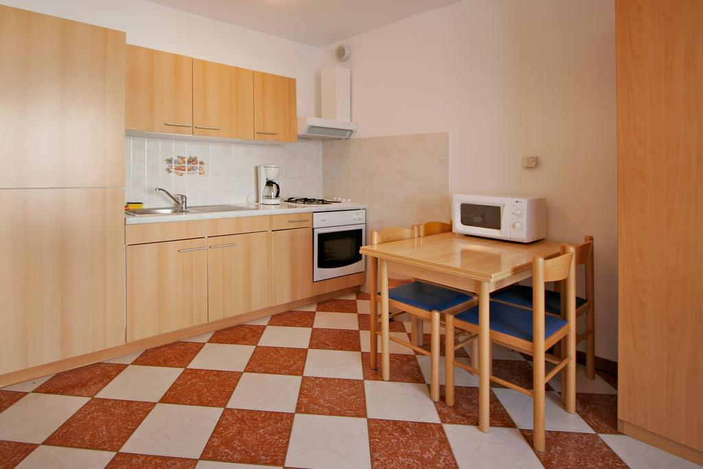 Apartments Ava Пореч Екстер'єр фото