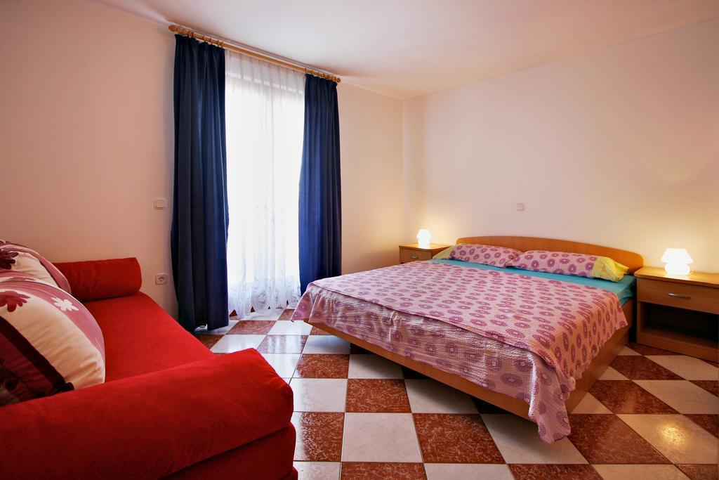 Apartments Ava Пореч Екстер'єр фото