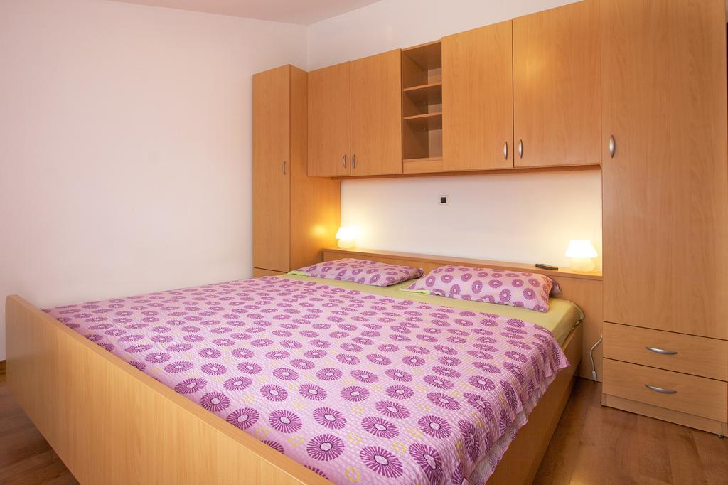 Apartments Ava Пореч Екстер'єр фото
