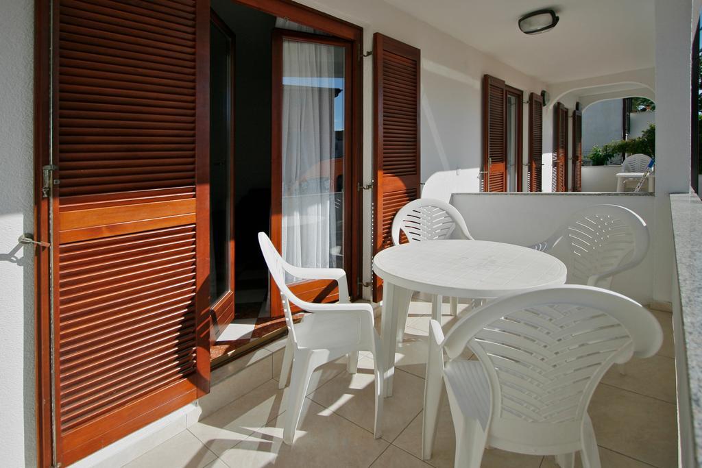 Apartments Ava Пореч Екстер'єр фото