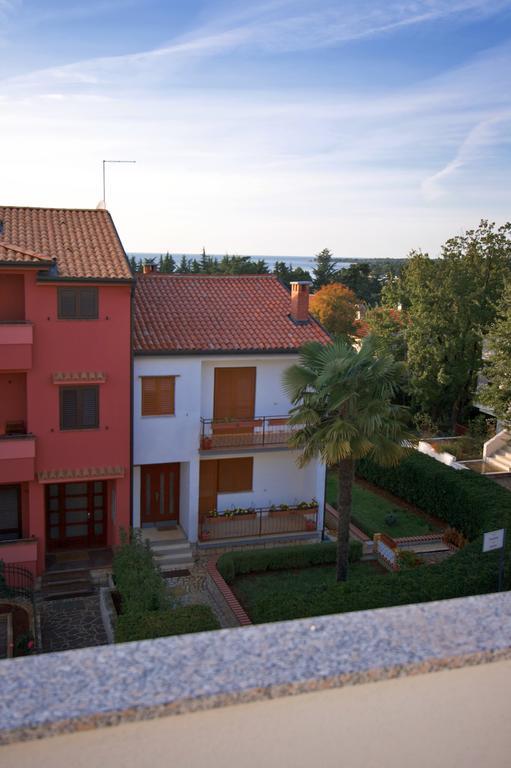 Apartments Ava Пореч Екстер'єр фото